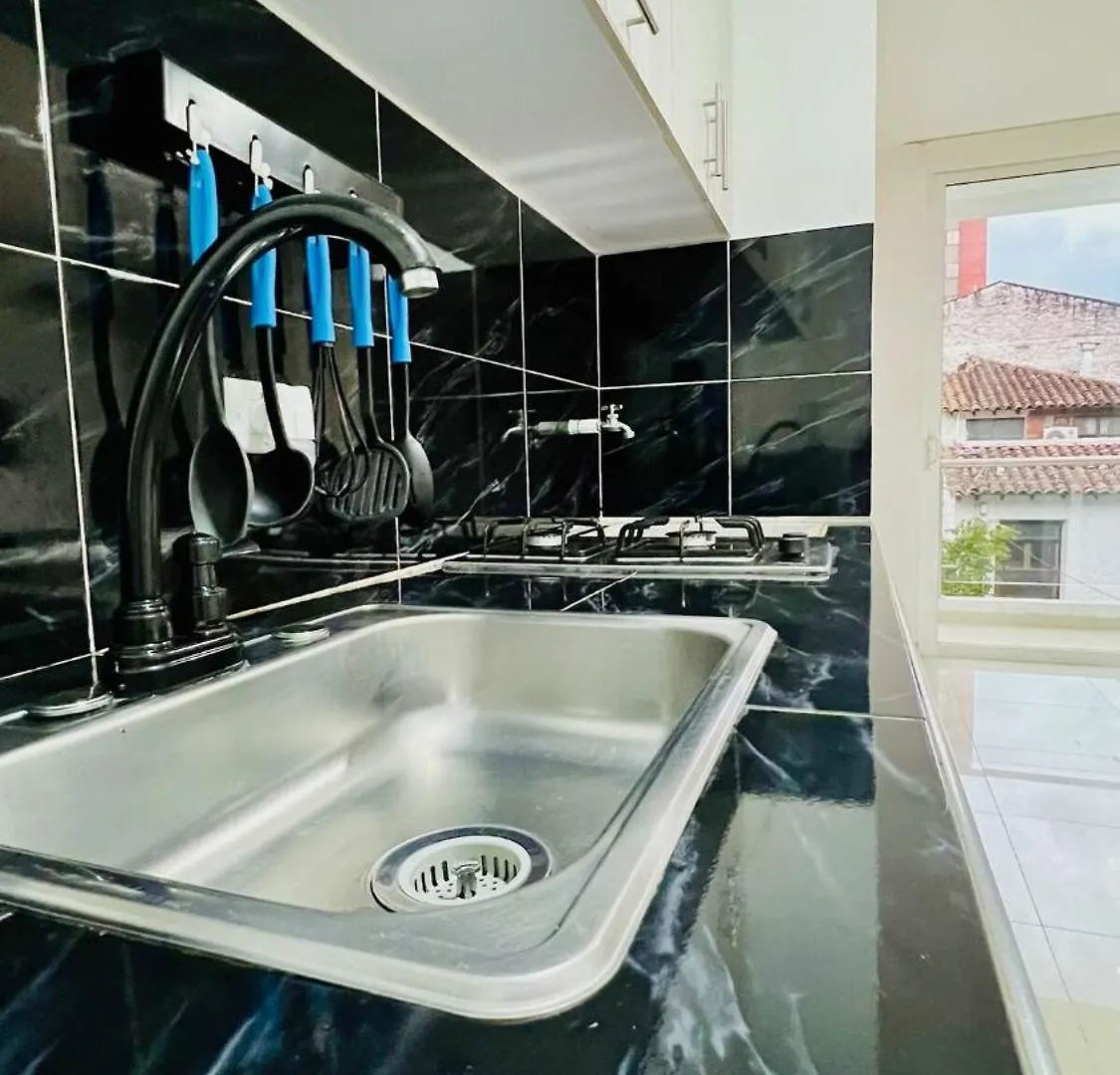 303 Studio Apartment In El Penon San Antonio Кали 0*,
